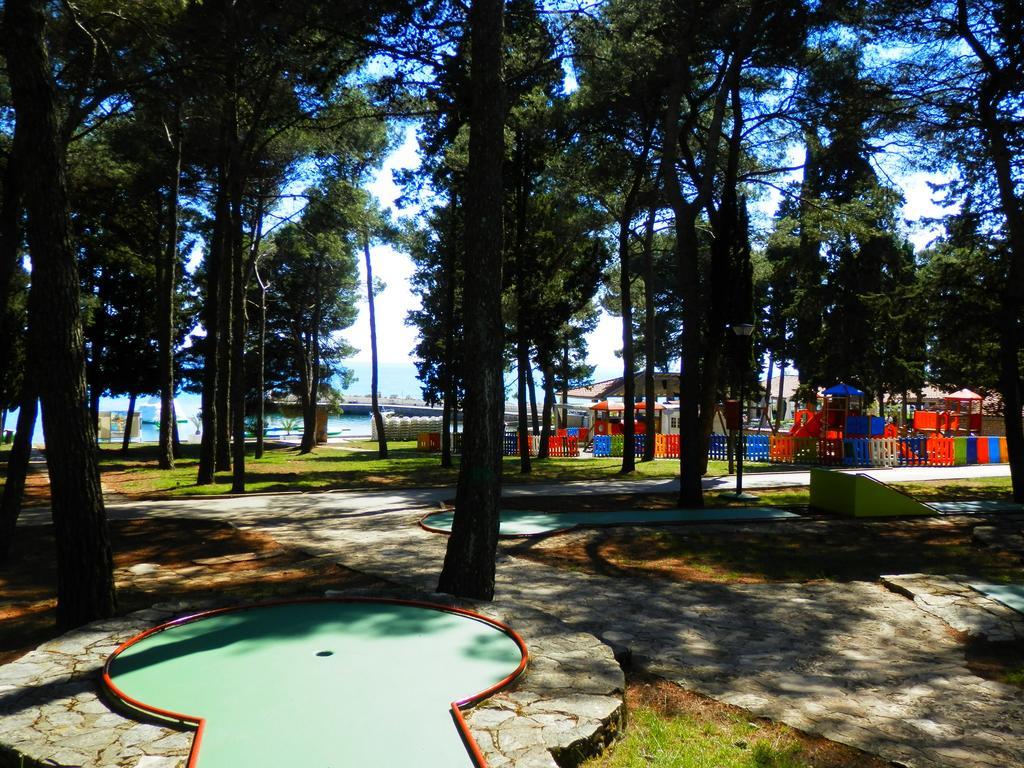 Apartments Nautica II Novigrad Istria Extérieur photo